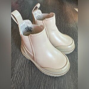 Old Navy toddler boots